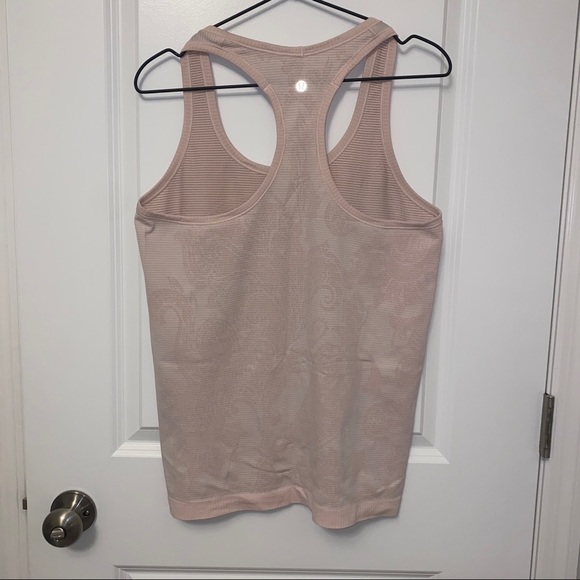 Swiftly Tech Racerback Tank Top 2.0 - Picture 2 of 8